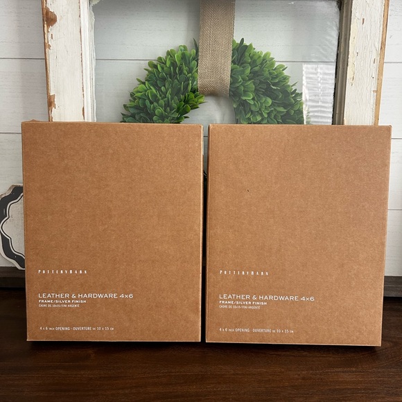 2 pottery barn LEATHER & HARDWARE 4×6 new frames. New in box - Picture 2 of 7